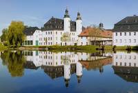 Deutsches Landwirtschaftsmuseum Schloss Blankenhain mit Museumsdorf