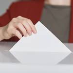 Wahlurne Wahlhelfer gesucht