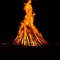 Hexenfeuer